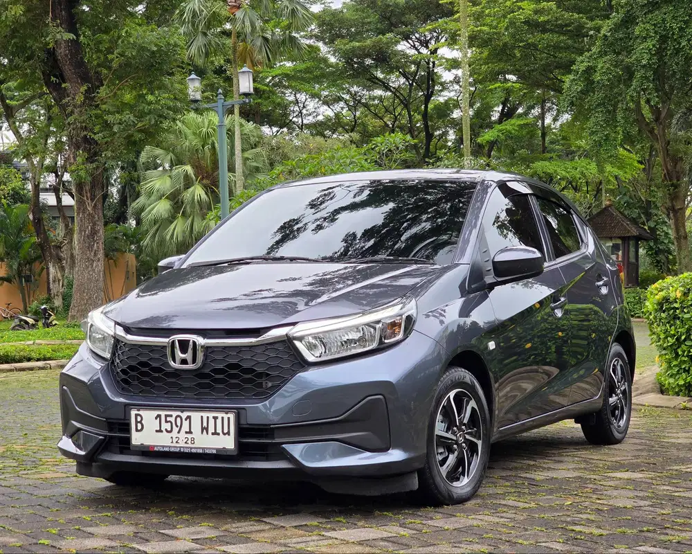 KM.18.RB ANTIK| NEW BRIO CVT 1.2 AT 2023 GREY RASA BARU PERFECT !!