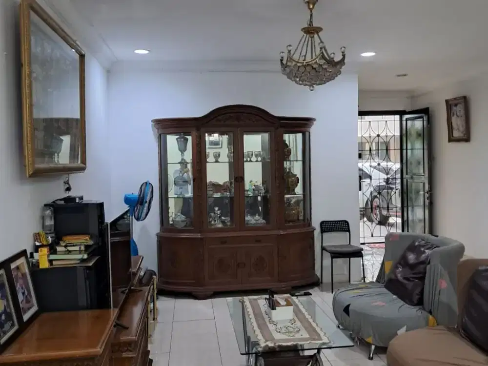 Dijual Rumah 2 Lantai Di Gading Arcadia Kelapa Gading