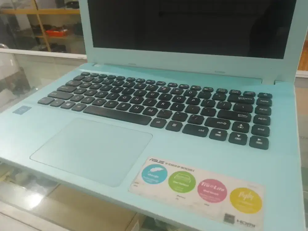 Laptop Asus 14 inc