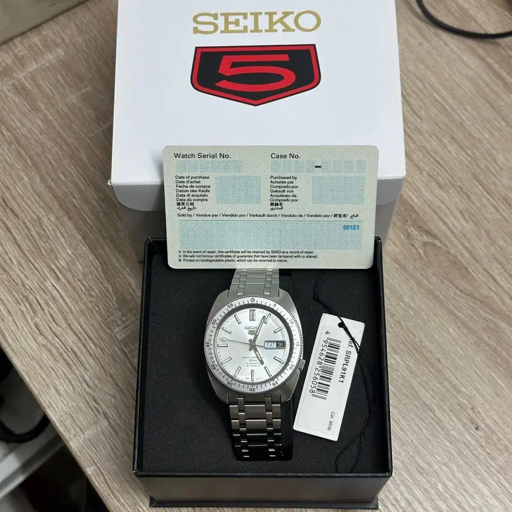 Seiko 5 SRPL91K1 Gene Kranz Limited Edition