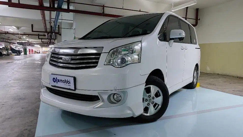 TDP 7,JT,  Toyota Nav1 2.0 V Bensin-AT Putih 2014