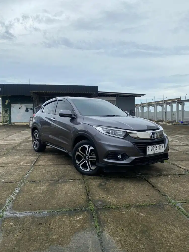 (Km Low 50ribu Record) HONDA HRV E 1.5 AT 2019