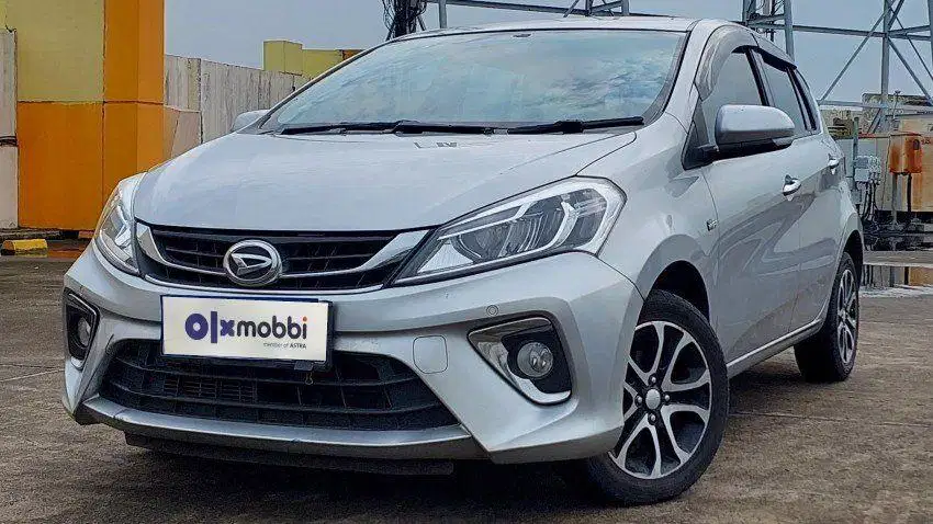 TDP 7,JT, TERMURAH Daihatsu Sirion 1.3 Bensin-AT Silver 2018