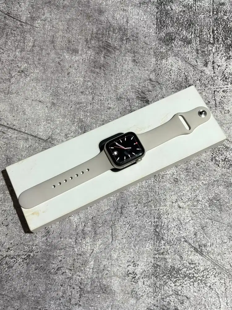Apple Watch Se Gen 2 40mm Starlight Ex IBox