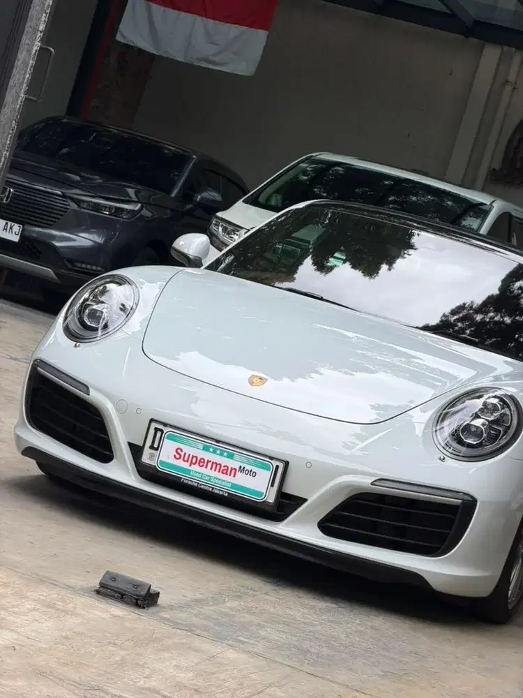 Porcshe carrera 911 s 2018 km 2rb