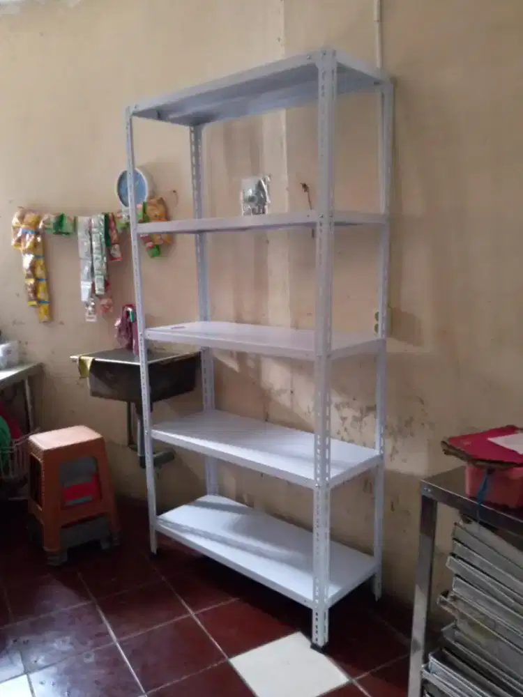 Rak besi rak gudang rak serbaguna