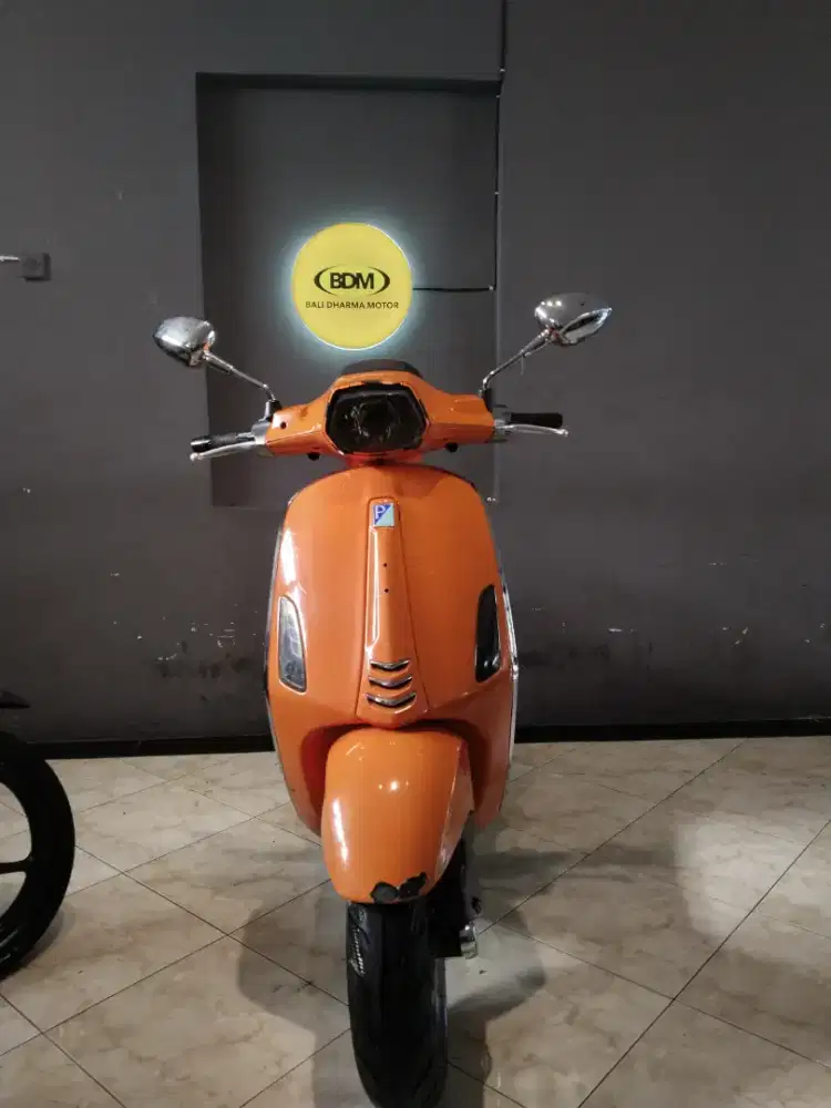 PIAGGIO VESPA SPRINT TAHUN 2018 Pajak OFF 3X Surat Lengkap