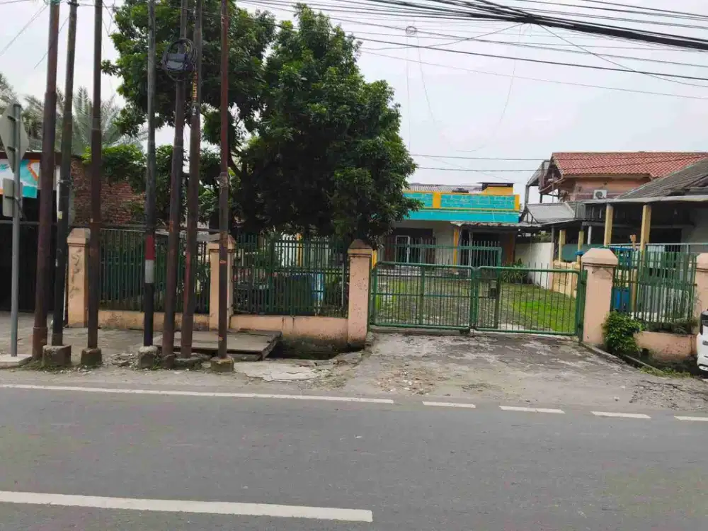 SUPER DEAl  Rumah Dijual Di Bawah NJOP.LT 516m² Balai Rakyat Cakung, Cocok Usaha/Gudang, Harga 5M Nego
