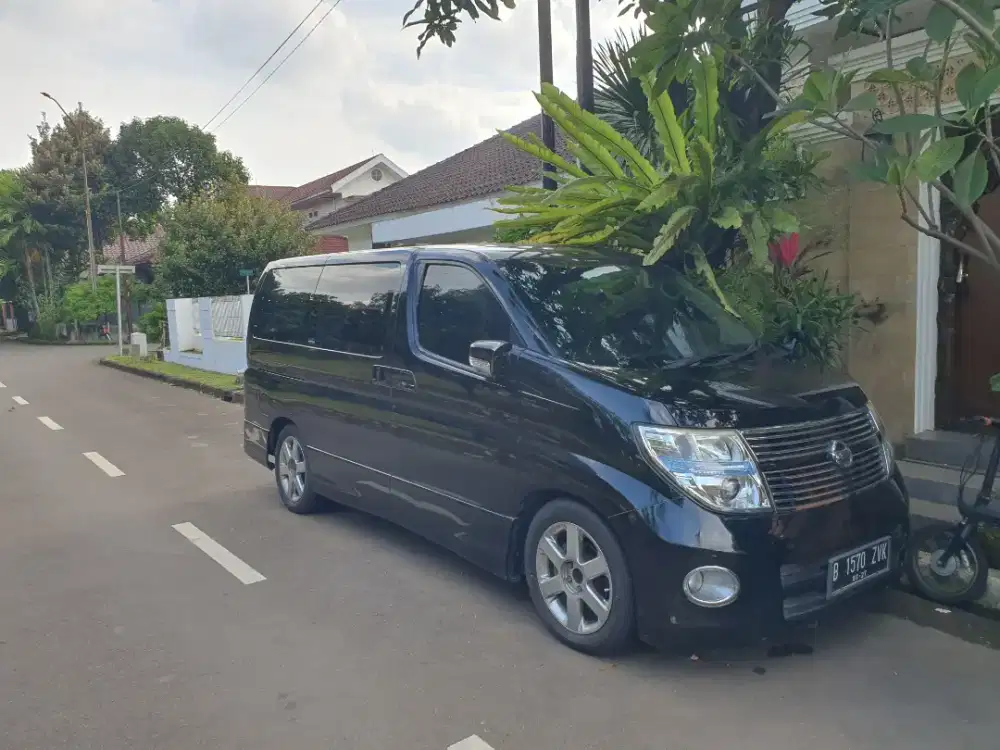 Nissan Elgrand 2008 Kondisi Siap Pakai bukan alphard atau foxy