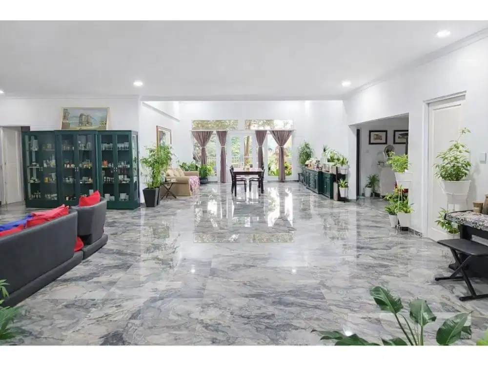 DIJUAL RUMAH BAGUS SIAP HUNI VIEW GUNUNG SENTUL CITY SSR992