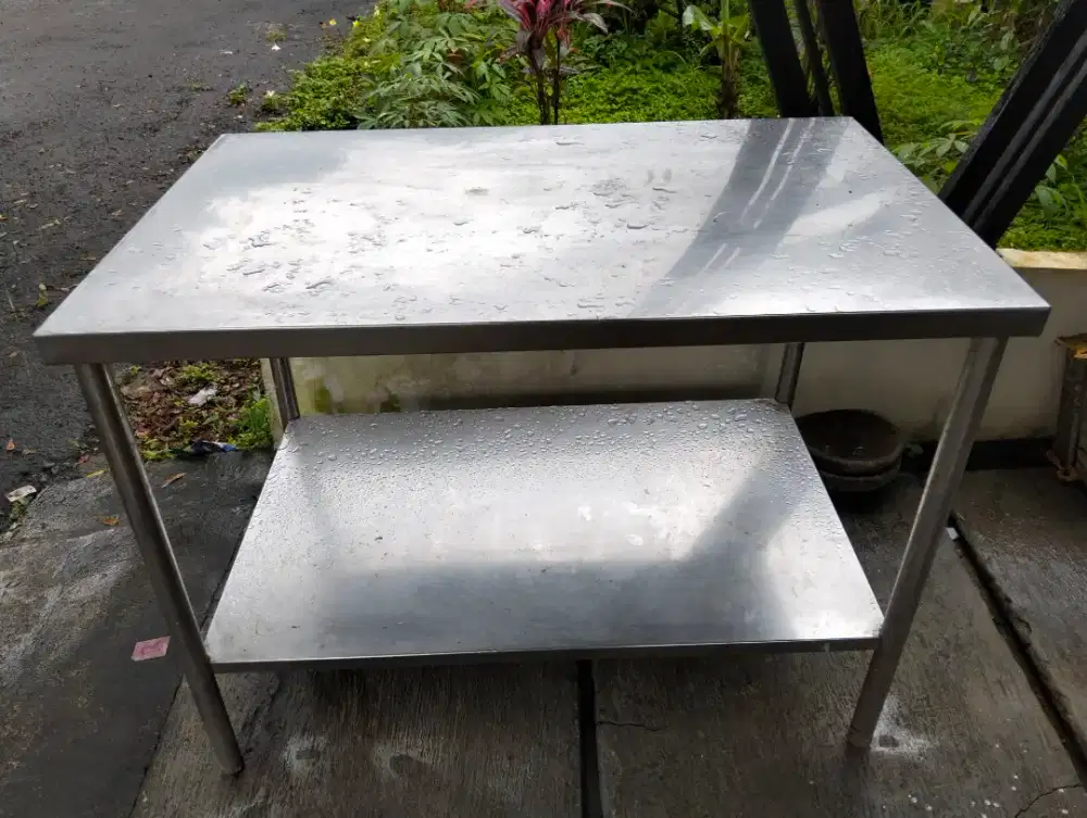 Meja Oalah fried chicken