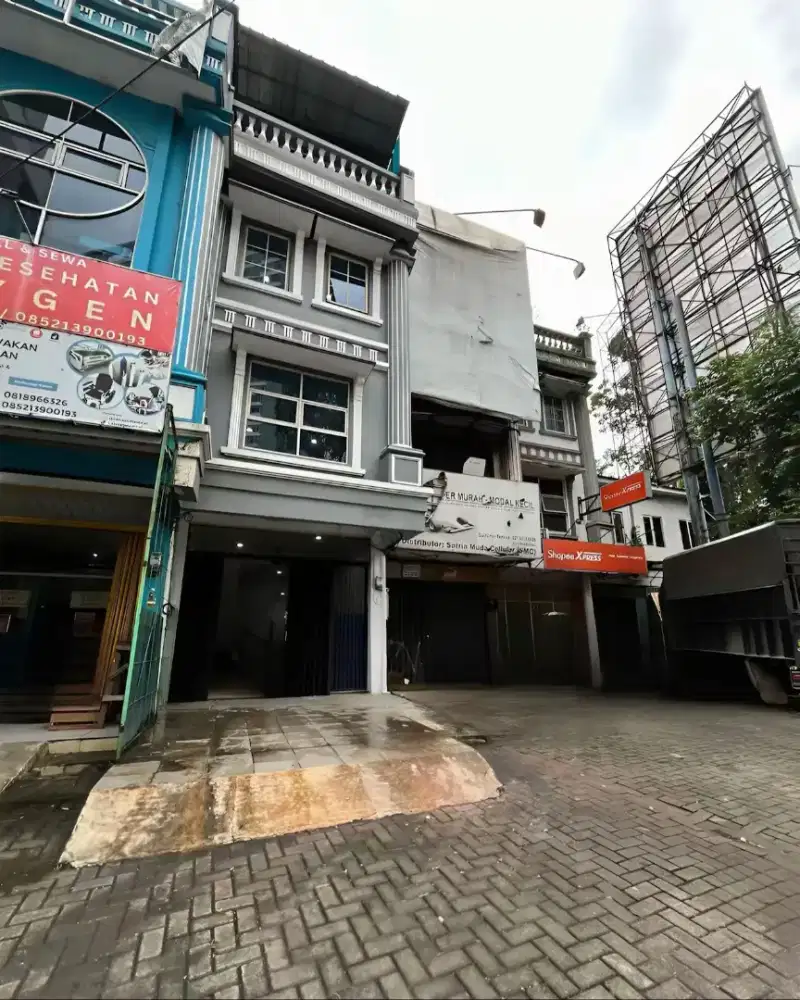 DISEWAKAN RUKO STRATEGIS SEBRANG MALL TANGCITY