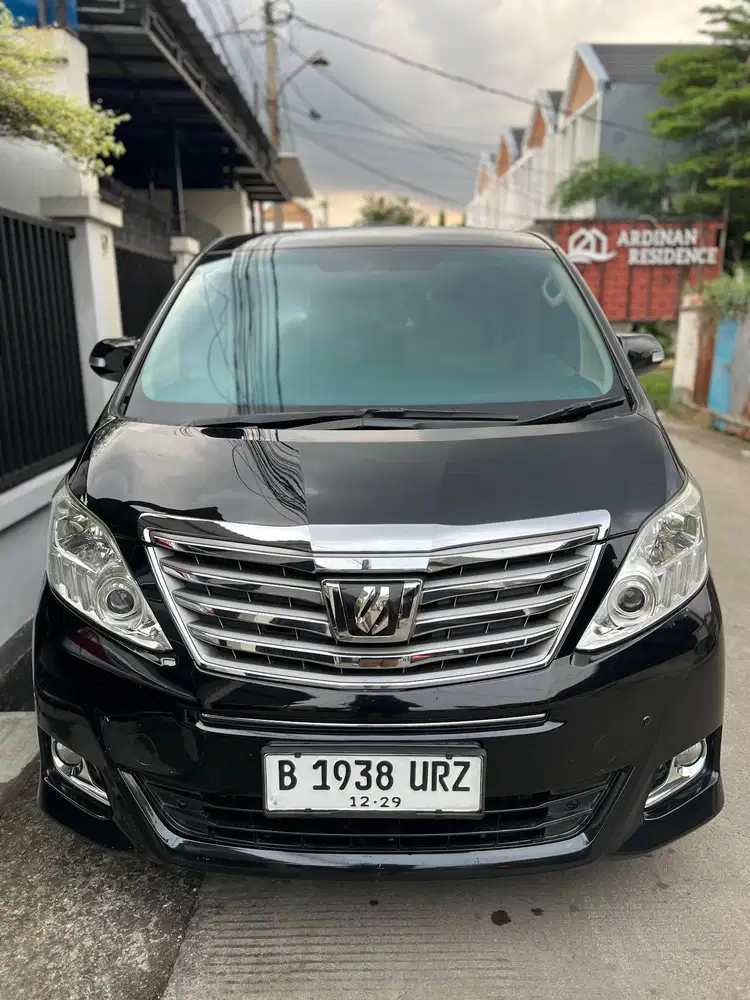 Toyota Alphard 2014 Bensin