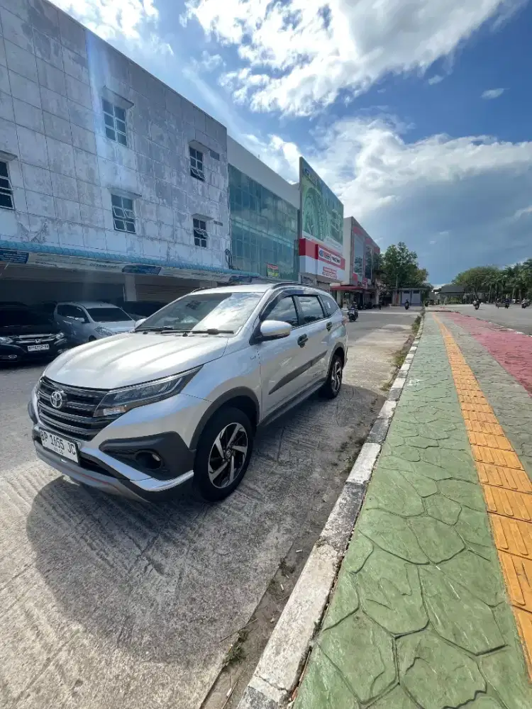 DIJUAL Toyota Rush TRD Sportivo 2019 Matic Mulus Banget