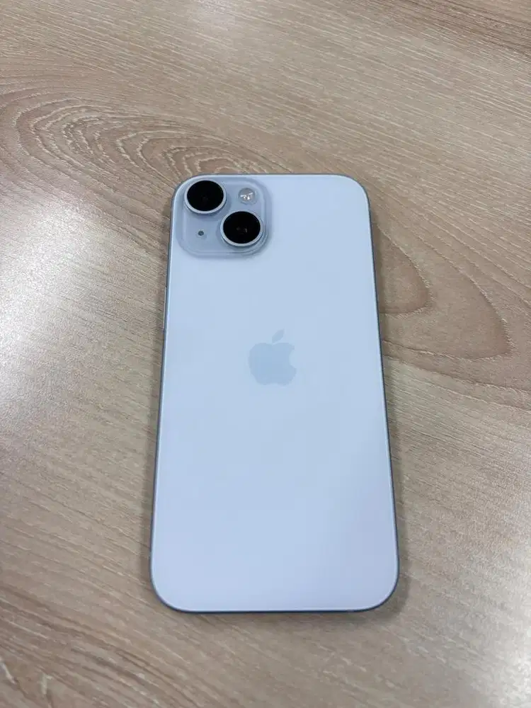 DIJUAL IPHONE 15 Internal 128GB Ex iBox (MULUS)