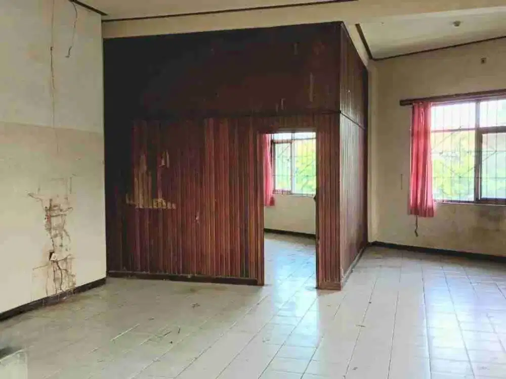 Disewakan Ruko Nol Jalan Tambang Boyo 2 lantai. Tengah Kota