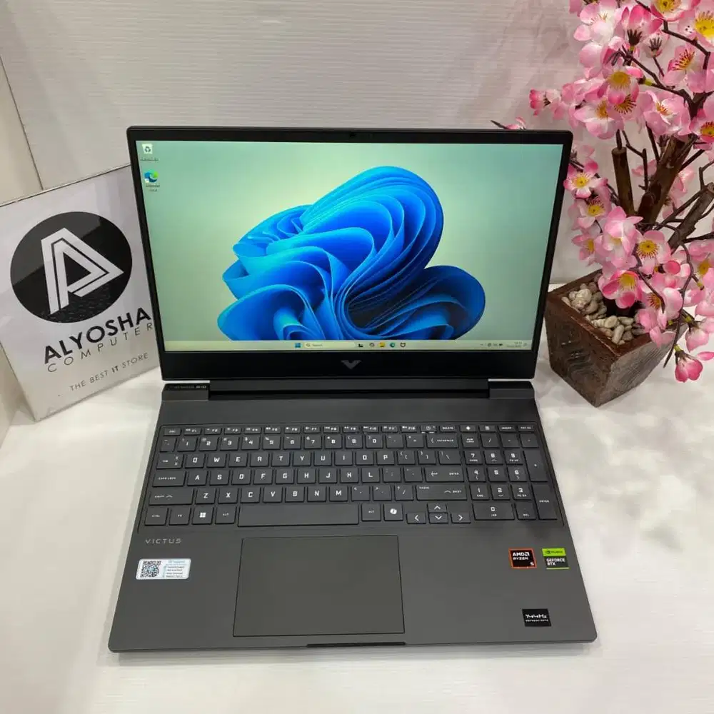 Laptop HP Gaming Victus 15 FB3150AX Ryzen 5-240 16GB SSD 512GB RTX5050
