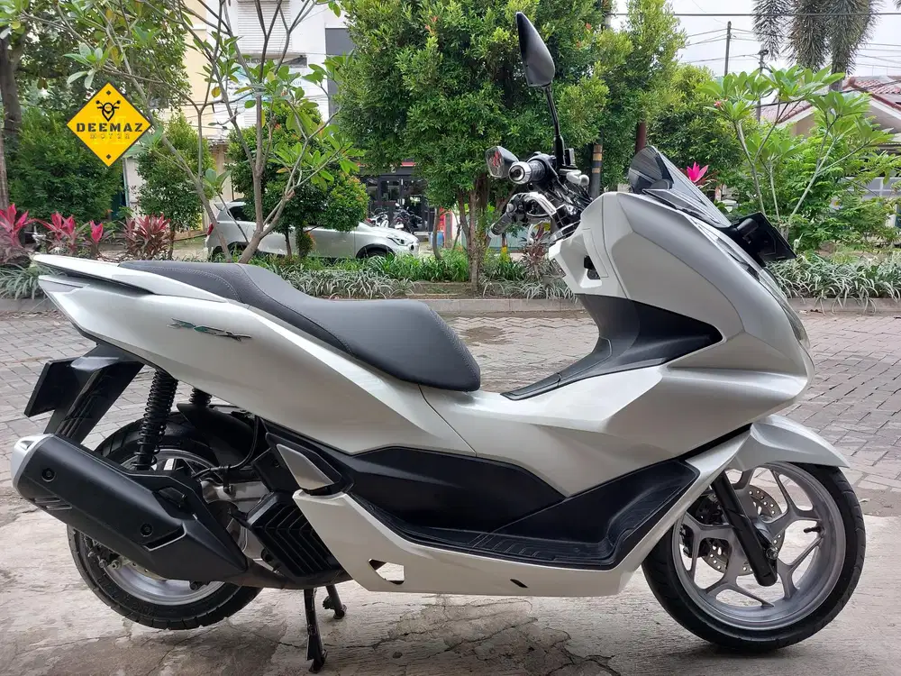 (DP 800 Rb)‼️ PCX 160 CBS Putih 2022 Cash, Kredit & Tukar Tambah