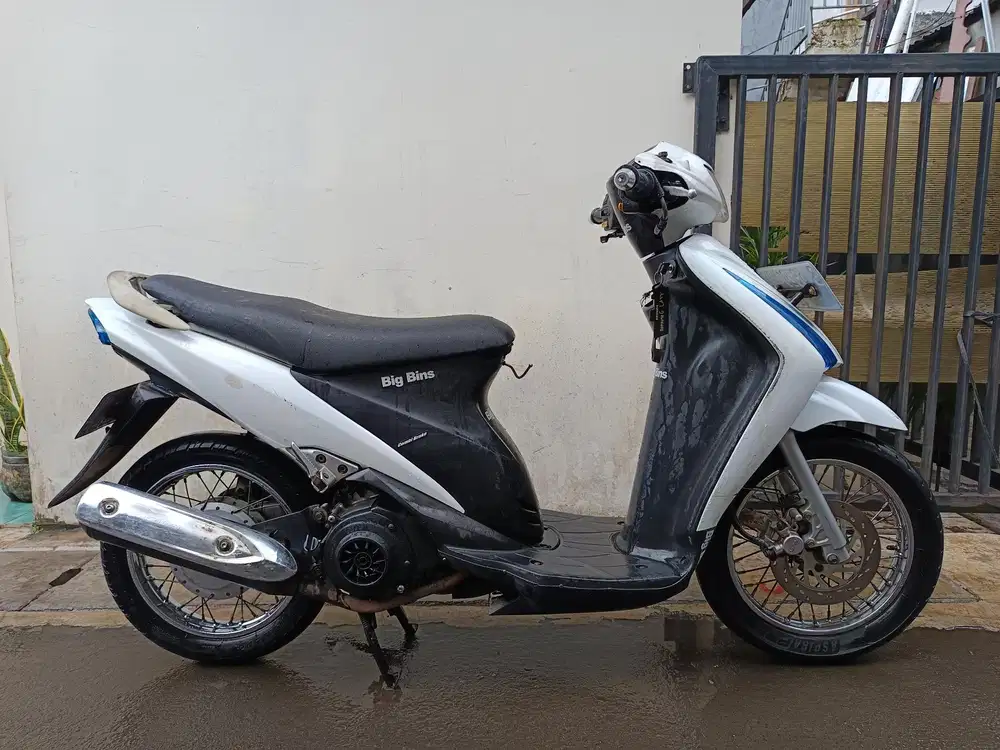 Suzuki spin 125 2007 lengkap bagus