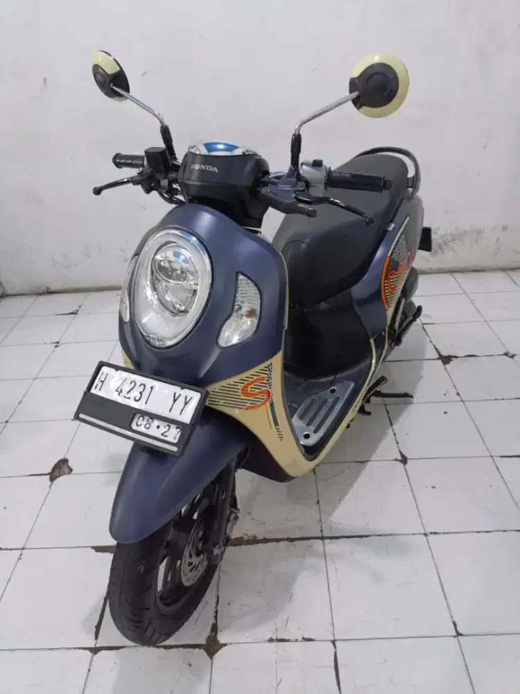 scoopy 2022 biru bagus
