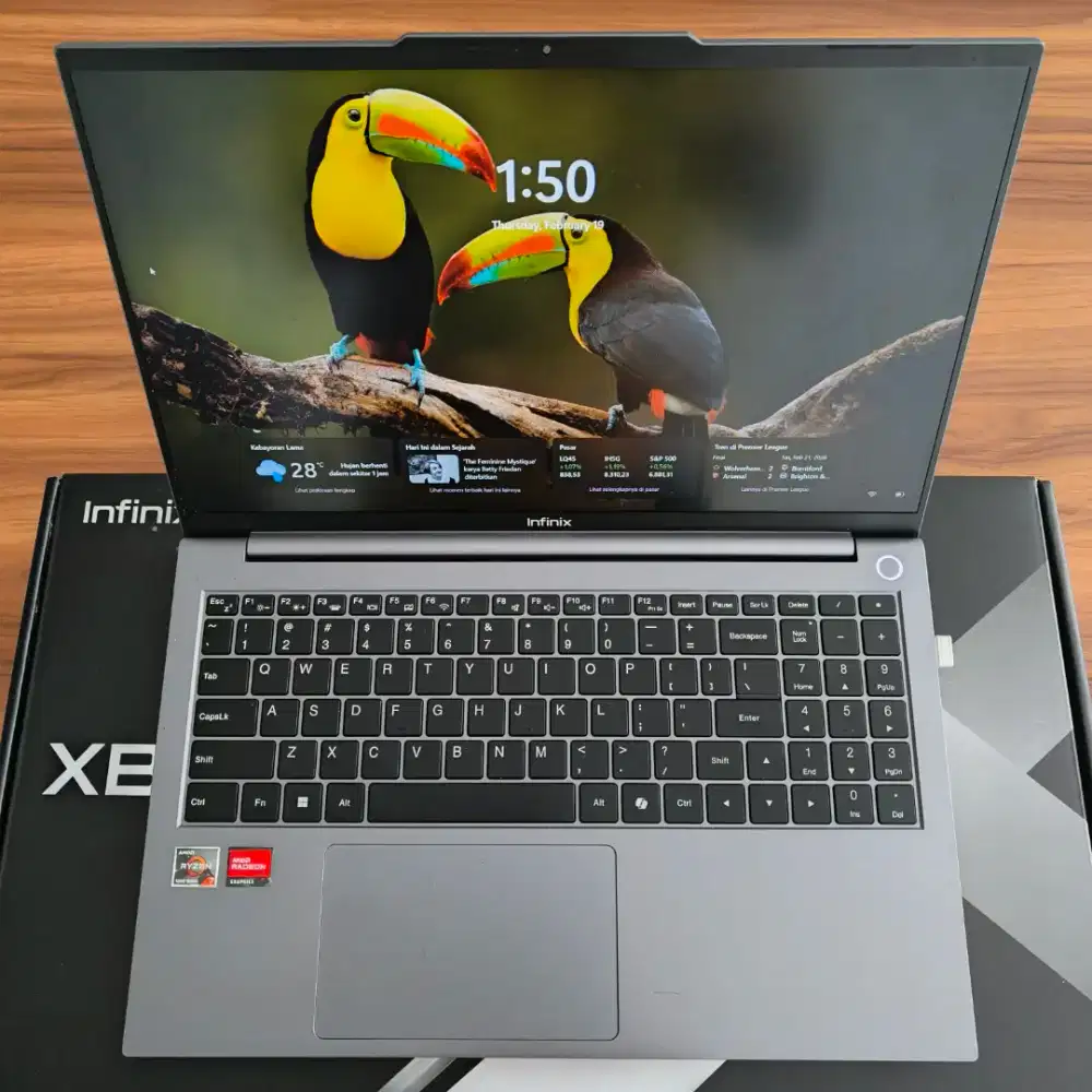Laptop Infinix XBOOK B15 Ryzen 7 5825U RAM 16 SSD 512 Siap pakai