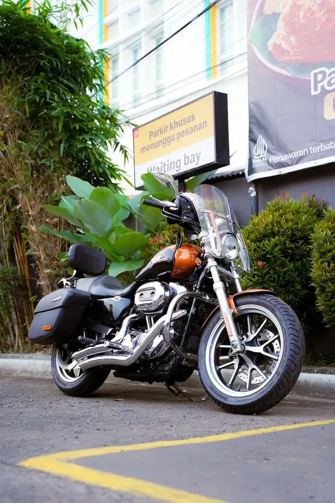 Harley Davidson Sportster XL 1200 T 2015 Full Paper Low KM Moge