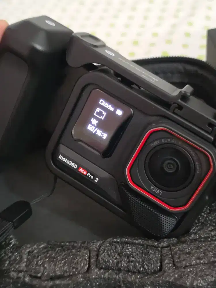 Insta 360 Ace 2 Pro