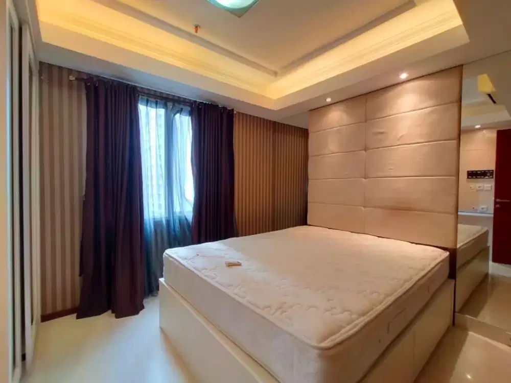 Disewakan 1BR Furnish Lantai Rendah di Apartemen Royal Mediterania Garden