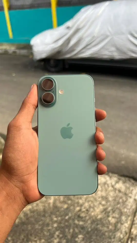 Iphone 16 basic 128GB garansi resmi indonesia (garansi on juli 2026)