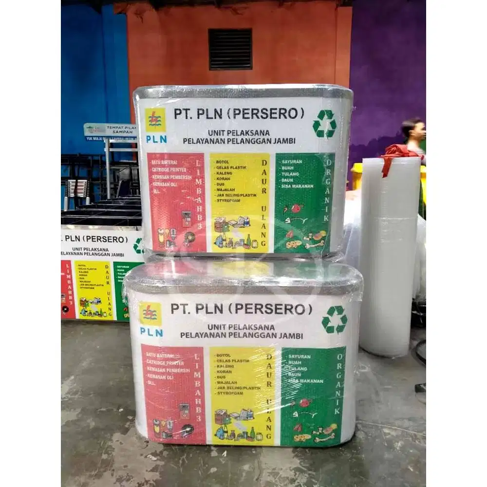 Standing ashtray Capsul 3in1