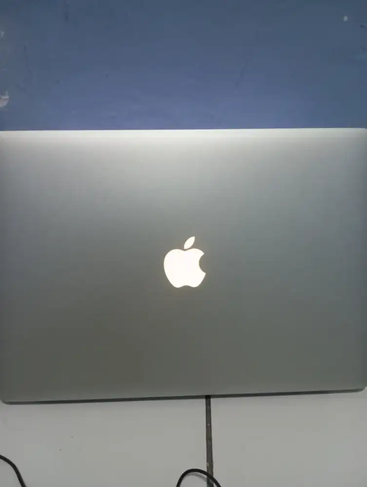 MacBook Pro 2012 | RAM 8GB | HDD 500GB | Baterai Sehat | Charger Ori