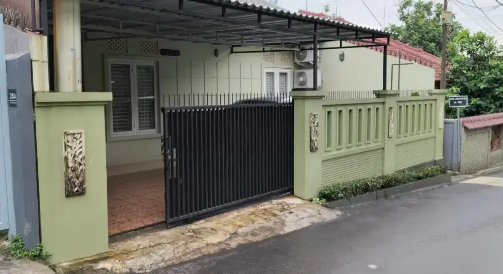 Dijual Rumah nyaman dan sangat strategis