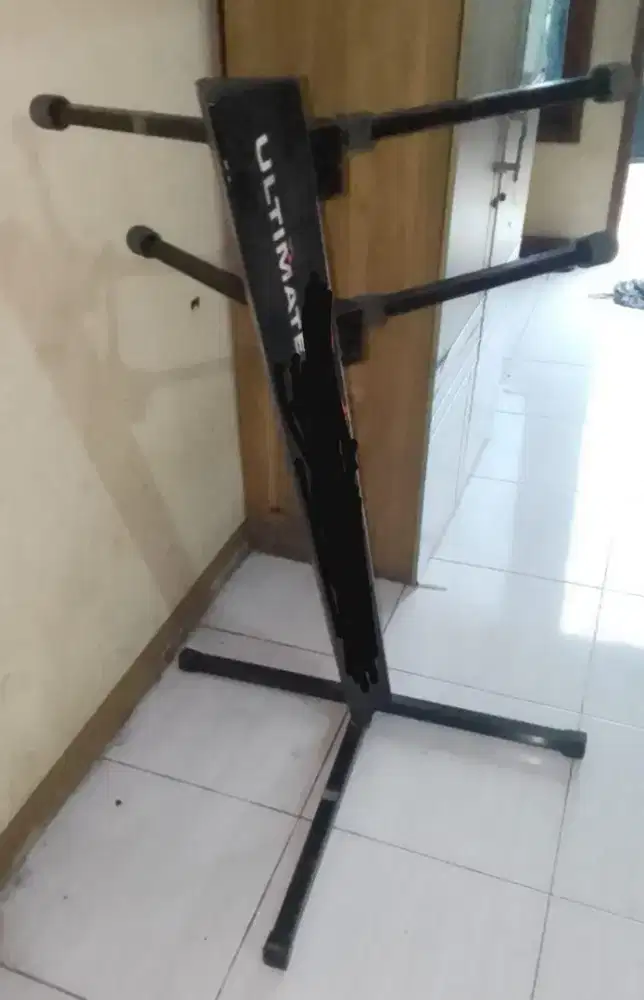 Stand keyboard ultimate 2 line, merk deltex