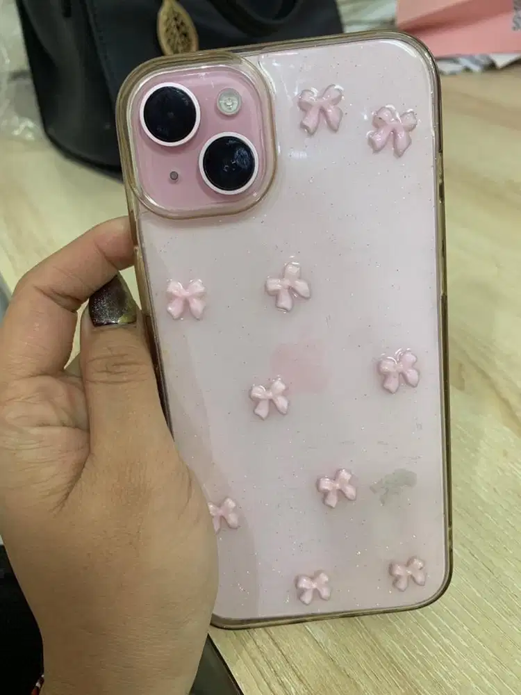 Dijual cepat iphone 15+ 256gb