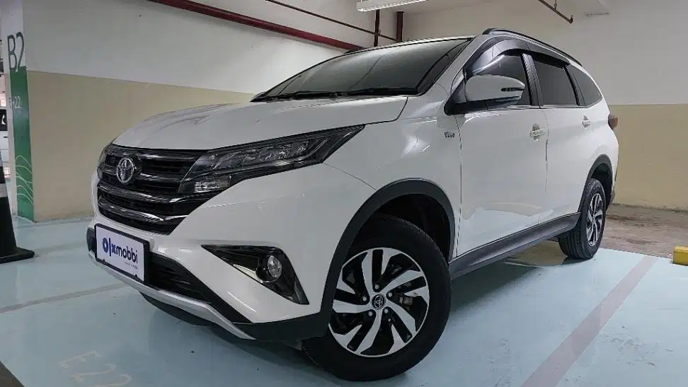 TDP 11JT, TERMURAH Toyota Rush 1.5 G Bensin-AT Hitam 2022