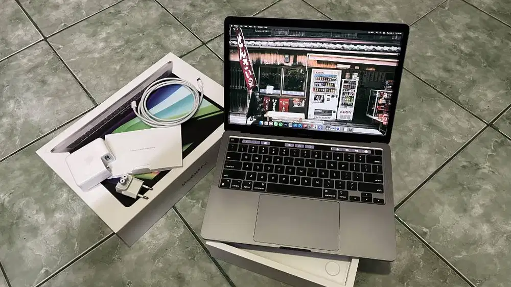 MacBook Pro 13 inch 2020 M1