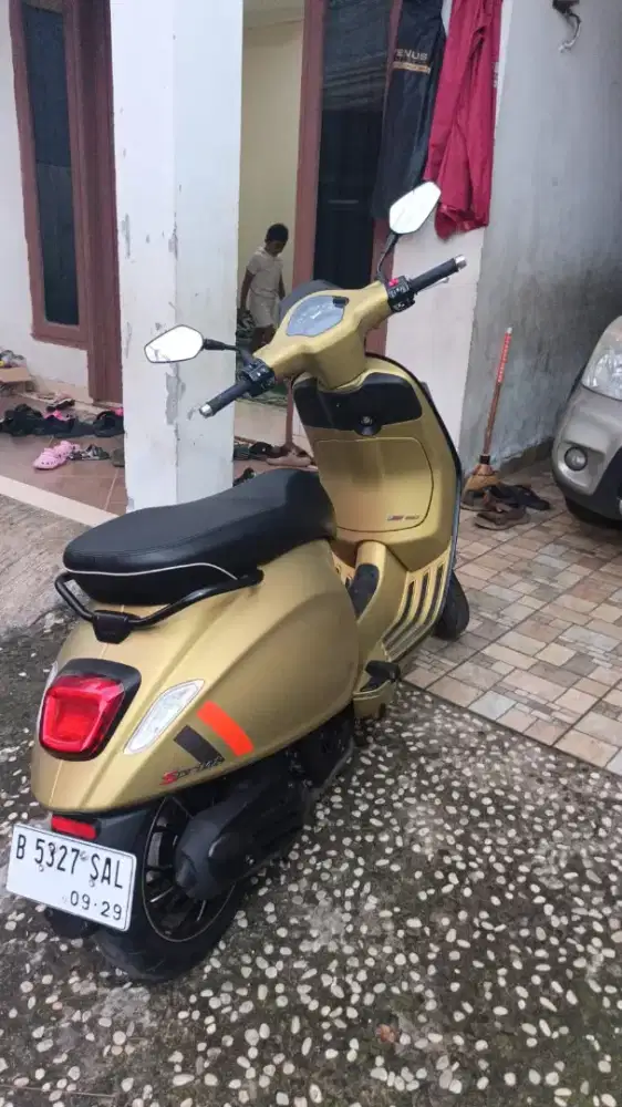 Vespa sprint S 150