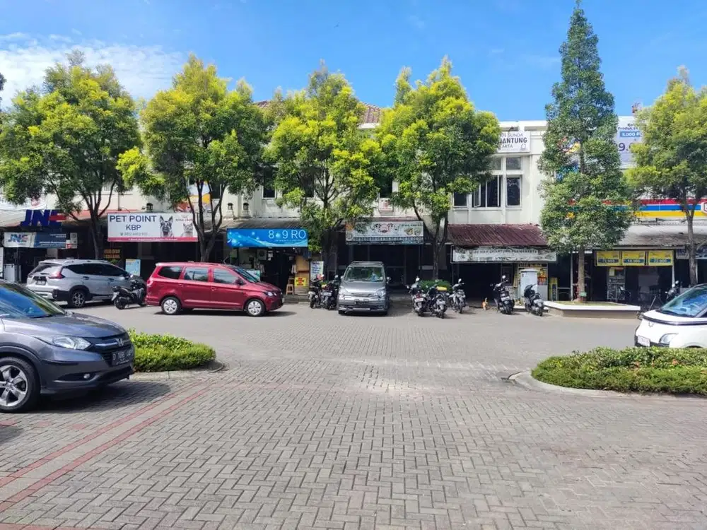 Ruko 2 Lantai + Rooftop Depan Maranatha – KBP, Parkir Luas