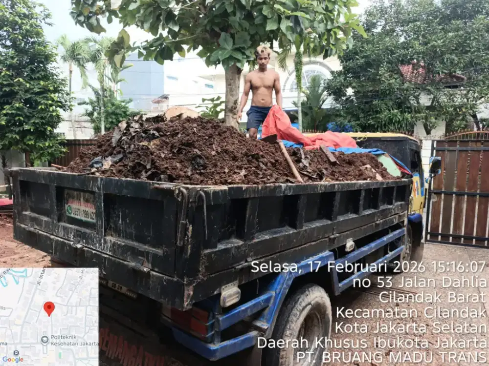 Jasa buang puing dan tanah