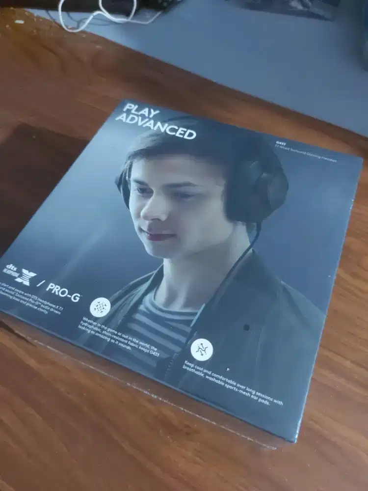 Headphone Logitech G433 buat PC gamers , ps4 , xbox dll