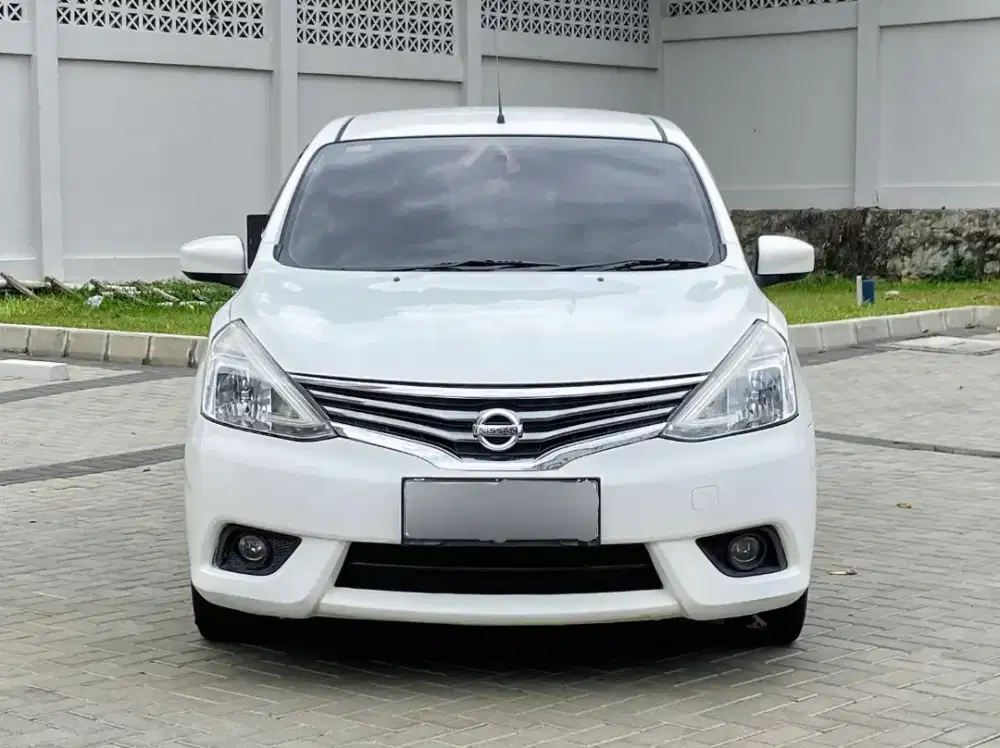 Nissan Grand Livina SV 1.5 AT 2014