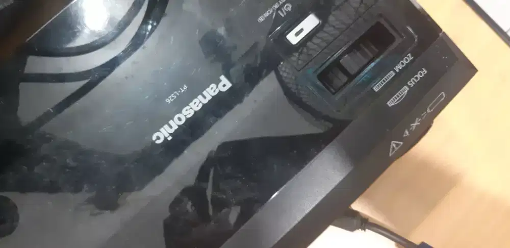 Projector Panasonic PT-LS26