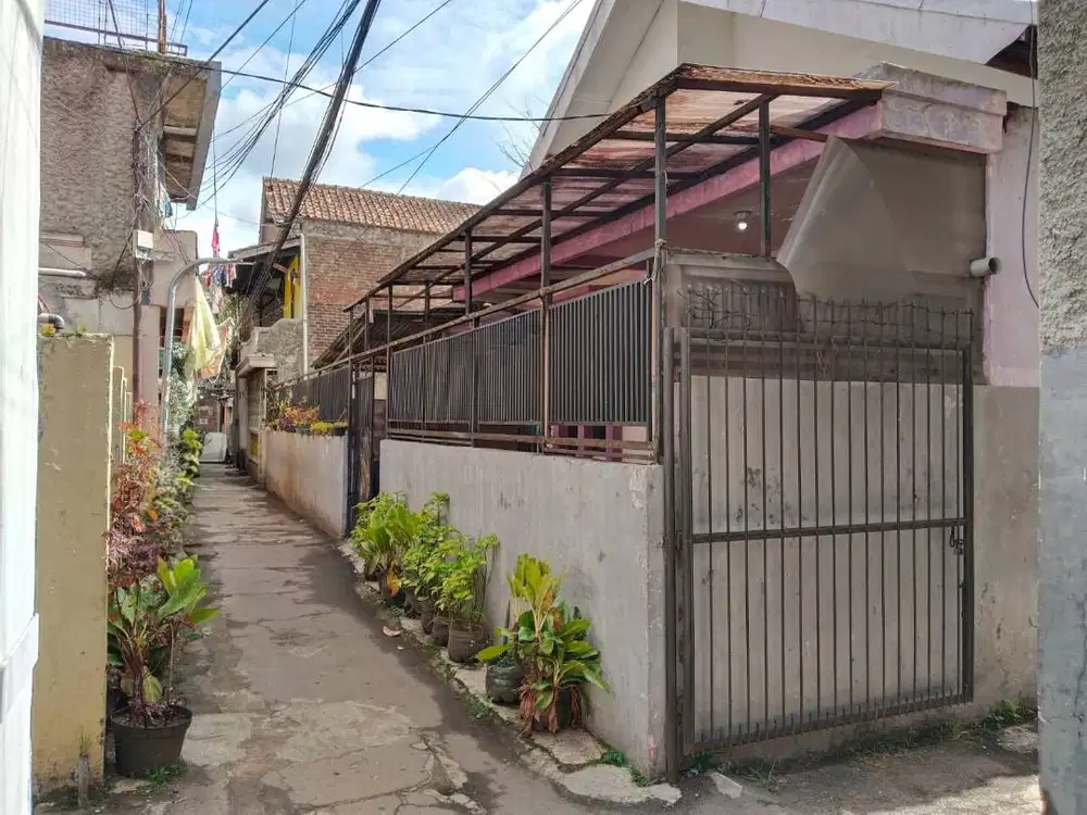 Rumah Akses Gang Kiaracondong Bandung Akses Strategis Tengah Kota
