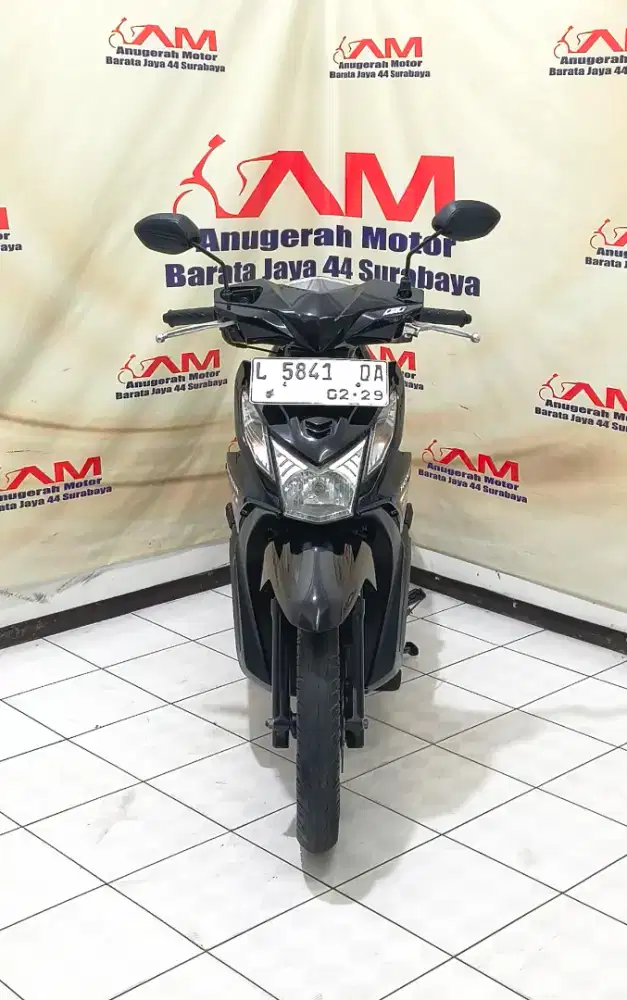 Honda Beat fi Tahun 2014 warna hitam