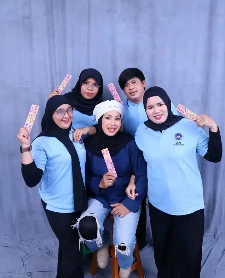 SAYA TUKANG MASAK SEDANG CARI KERJA ADA MESS