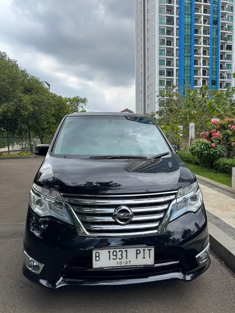 Nissan Serena 2017 Hybrid