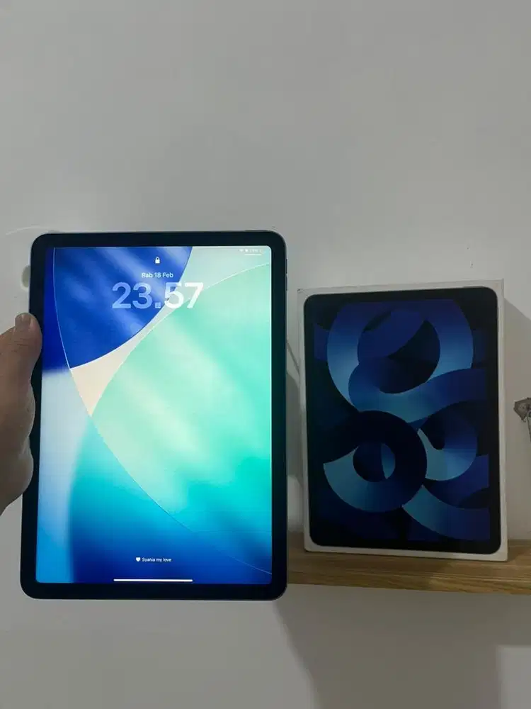 Apple Ipad Air 5th Gen 2022 Resmi ibox 256 gb Wifi Fullset Super mulus