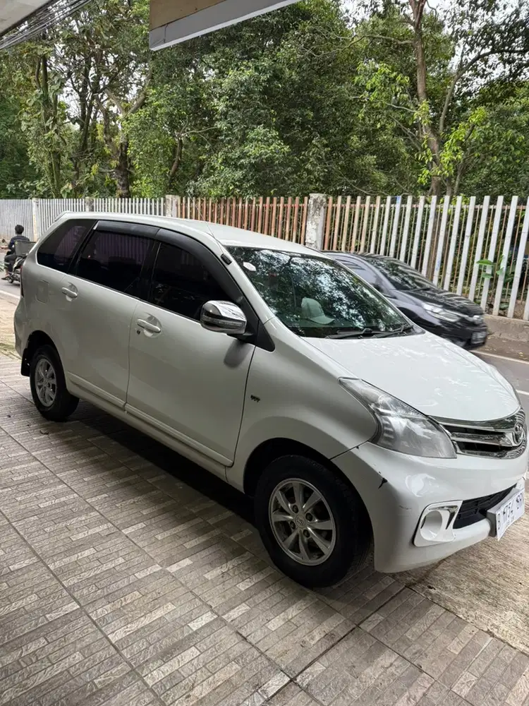 Toyota Avanza 2013 Bensin