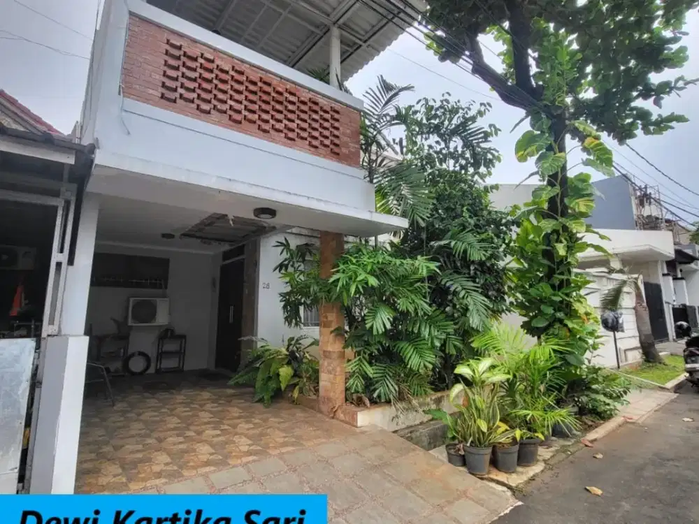 Jual Rumah 5KT dengan Kolam Renang Pribadi di Mandar Bintaro SC-16223