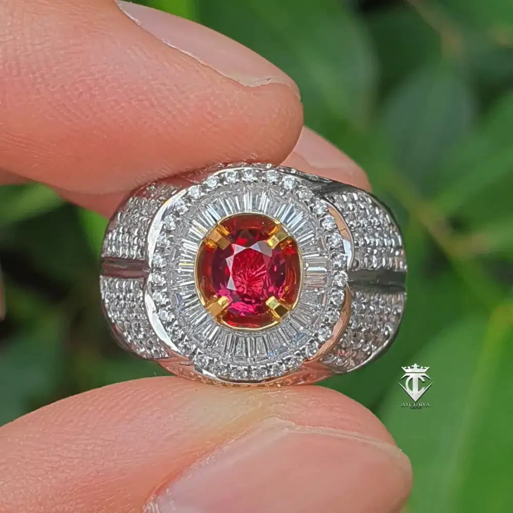 Batu Permata Natural Top Clean Ruby 0.68 Ct GRI Lab Memo